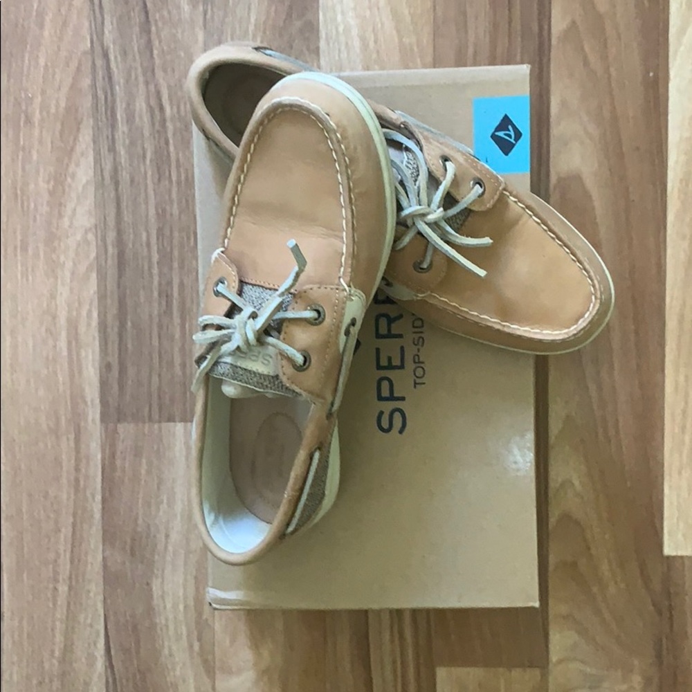 Sperry boating shoes.